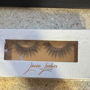 Lavaa Lashes Black Eyelashes